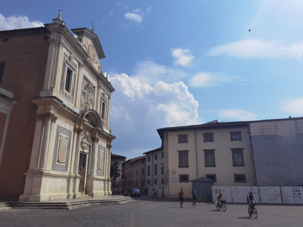 Piazza dei Cavalieri Pisa